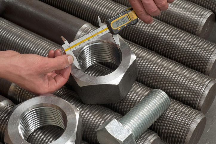 Large nut thread being measured